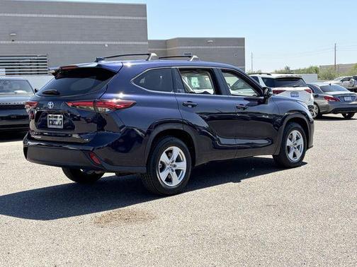 Blueprint 2021 Toyota Highlander LE
