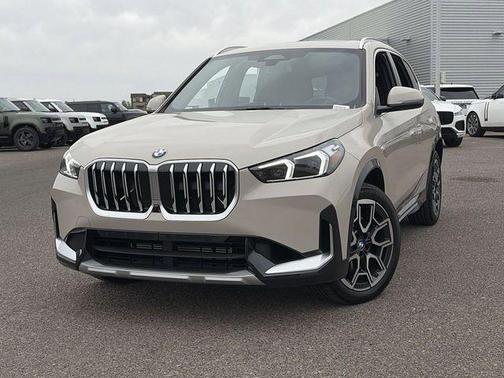 Dune Grey Metallic 2026 BMW X1 xDrive28i