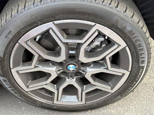 Dune Grey Metallic 2026 BMW X1 xDrive28i