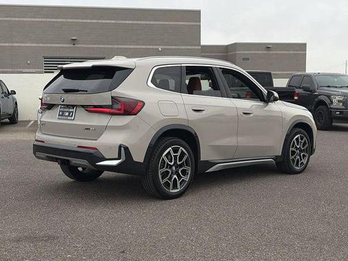 Dune Grey Metallic 2026 BMW X1 xDrive28i