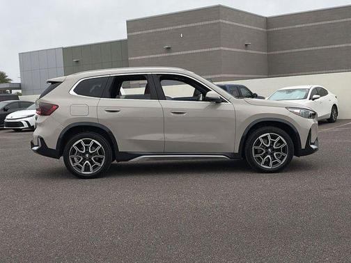 Dune Grey Metallic 2026 BMW X1 xDrive28i