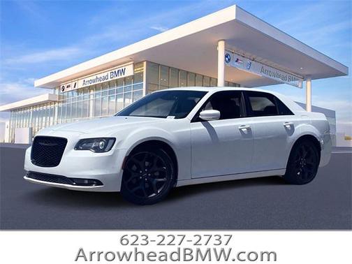 2022 Chrysler 300 S