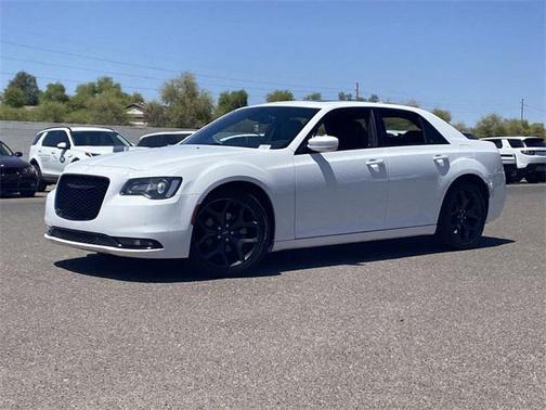 2022 Chrysler 300 S