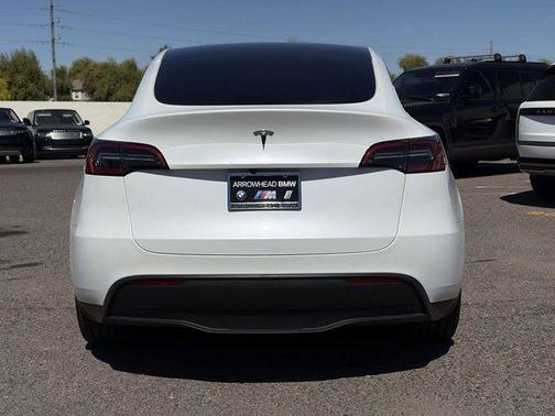 2024 Tesla Model Y Long Range Single Motor Rear-Wheel Drive