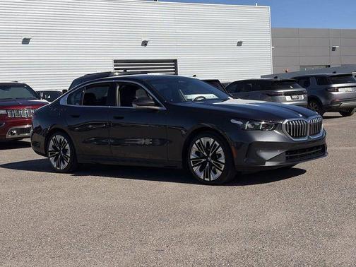 2025 BMW 530 xDrive