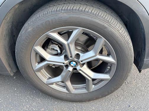 Skyscraper Grey Metallic 2024 BMW X3 sDrive30i