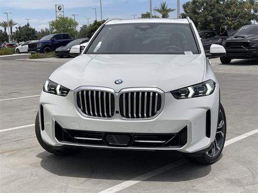 2026 BMW X5 sDrive40i