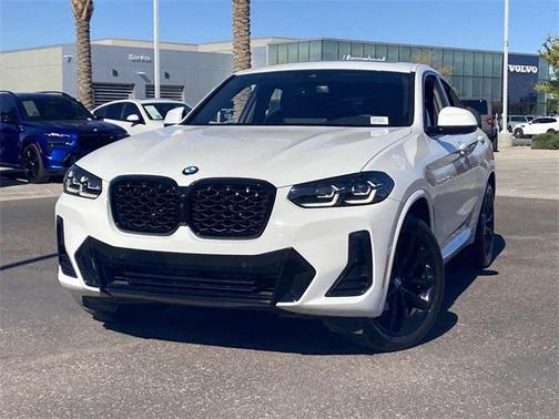 2025 BMW X4 xDrive30i
