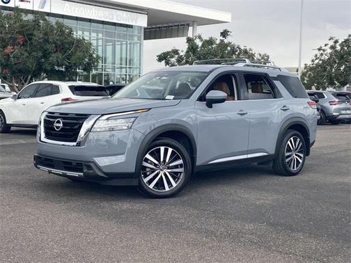 2024 Nissan Pathfinder Platinum 4WD