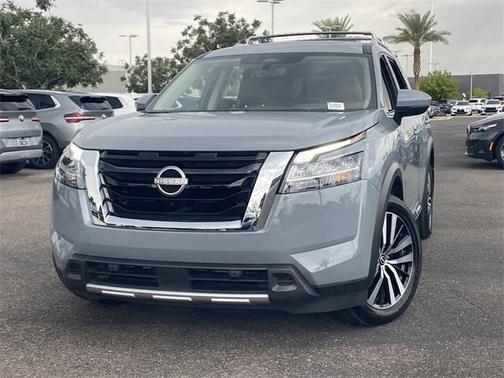 2024 Nissan Pathfinder Platinum 4WD