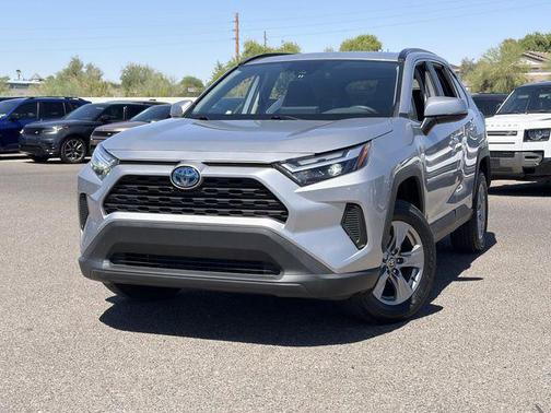 Silver Sky Metallic 2024 Toyota RAV4 Hybrid XLE