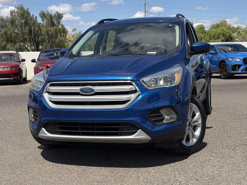 LIGHTNING BLUE METALLIC 2018 Ford Escape SE