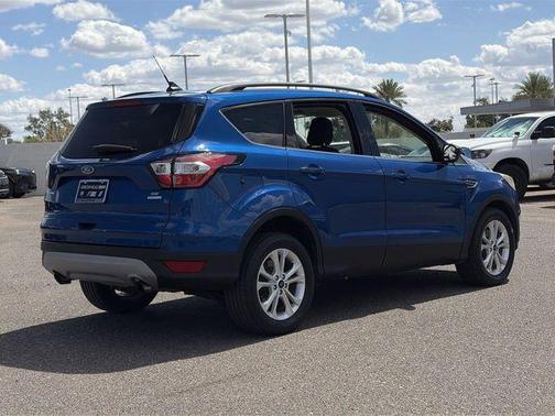 LIGHTNING BLUE METALLIC 2018 Ford Escape SE
