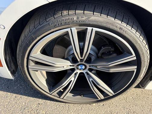 Mineral White Metallic 2020 BMW 330 330i