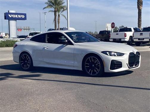 2025 BMW M440 i