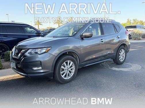 Gun Metallic 2017 Nissan Rogue SV