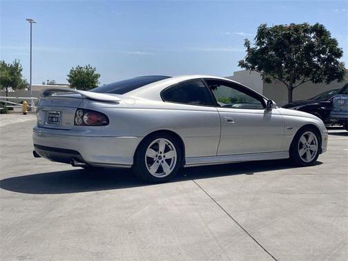 2006 Pontiac GTO Base