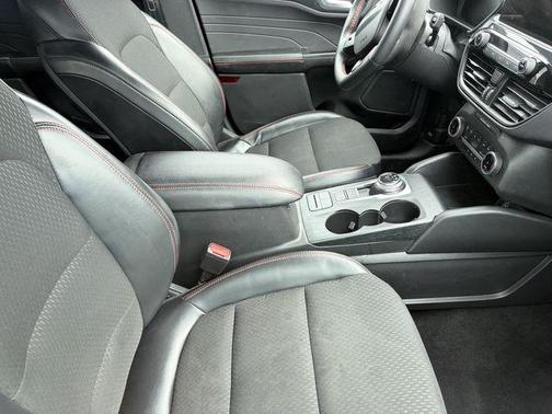 Vapor Blue 2025 Ford Escape ST-Line Select