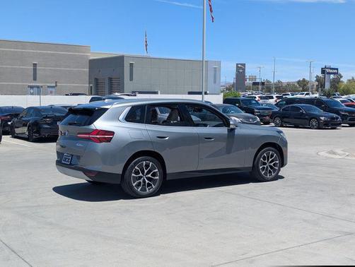 Skyscraper Grey Metallic 2026 BMW X3 30 xDrive