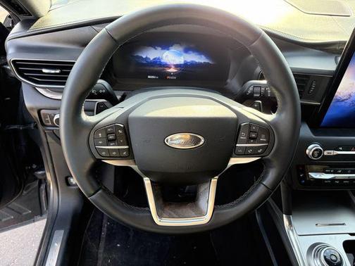 Magnetic 2020 Ford Explorer Platinum