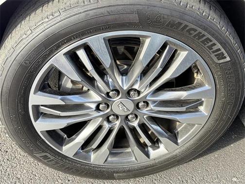 2018 Cadillac XT5 Premium Luxury