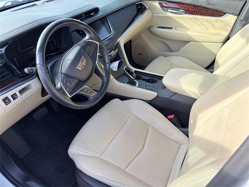 2018 Cadillac XT5 Premium Luxury