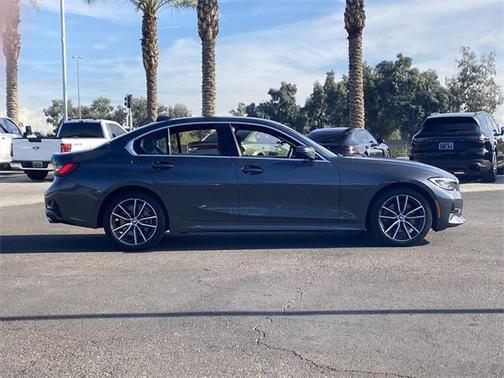 2019 BMW 330 xDrive