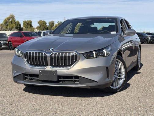 Oxide Grey Metallic 2024 BMW 530 xDrive