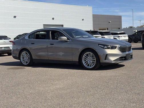 Oxide Grey Metallic 2024 BMW 530 xDrive