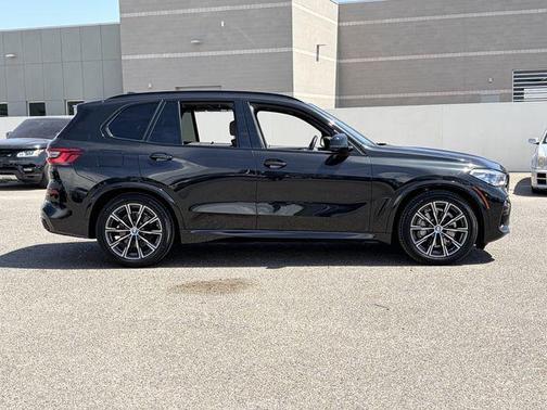Black Sapphire Metallic 2020 BMW X5 xDrive40i