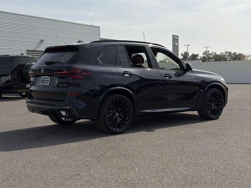 Carbon Black Metallic 2026 BMW X5 xDrive40i