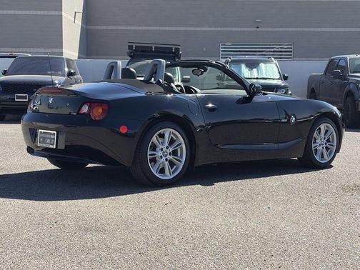 2004 BMW Z4 3.0i