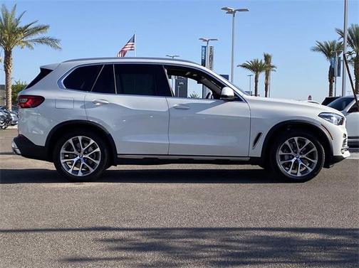 Alpine White 2019 BMW X5 xDrive40i
