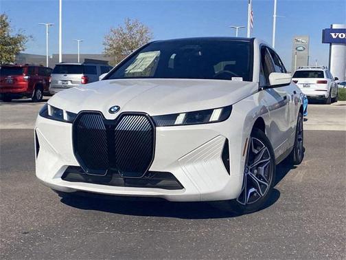 2026 BMW iX xDrive60