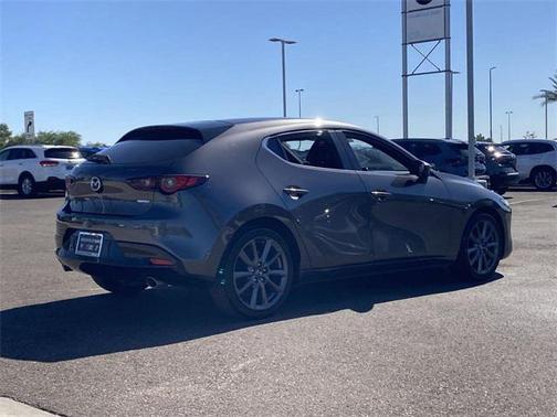 2022 Mazda Mazda3 FWD w/Preferred Package