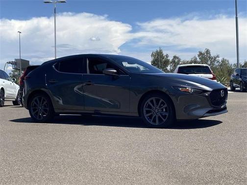2022 Mazda Mazda3 FWD w/Preferred Package