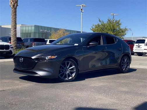 2022 Mazda Mazda3 FWD w/Preferred Package