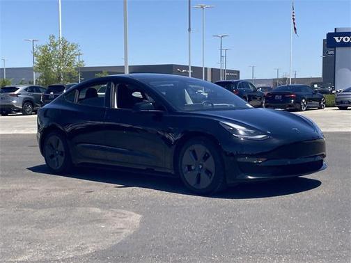 2022 Tesla Model 3 Standard Range
