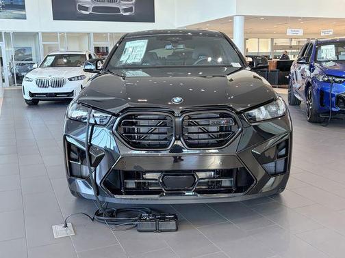 Black Sapphire Metallic 2026 BMW X6 M Competition