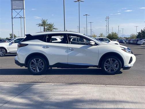 2023 Nissan Murano Platinum FWD