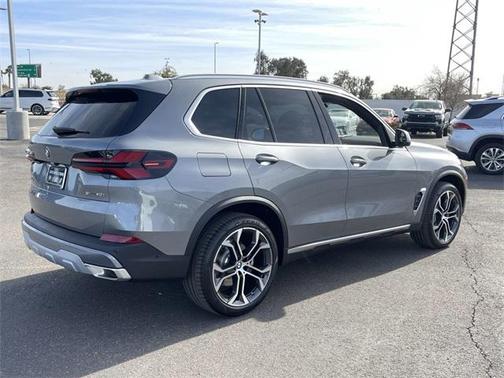 2025 BMW X5 sDrive40i