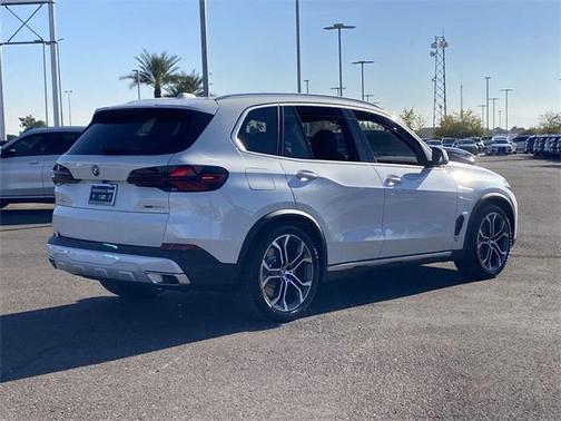 2026 BMW X5 PHEV xDrive50e