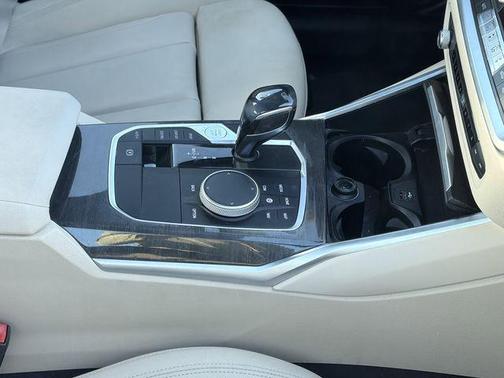Black Sapphire Metallic 2020 BMW 330 330i