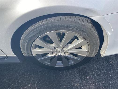 2011 Toyota Avalon Limited