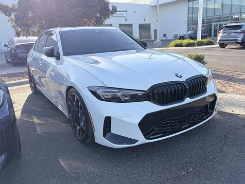 Alpine White 2026 BMW 330 i