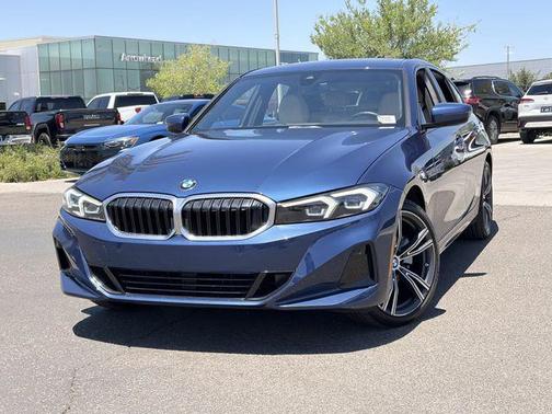 Phytonic Blue Metallic 2023 BMW 330 330i