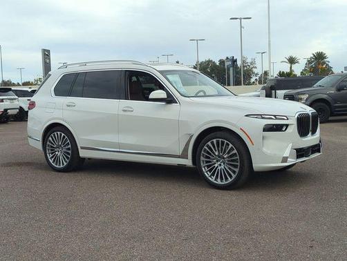 2026 BMW X7 xDrive40i