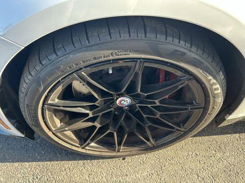 Alpine White 2023 BMW M4 Competition xDrive