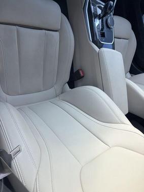 Mineral White Metallic 2020 BMW 330 330i
