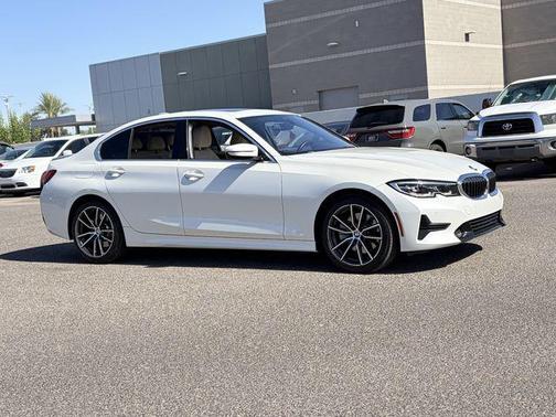 Mineral White Metallic 2020 BMW 330 330i